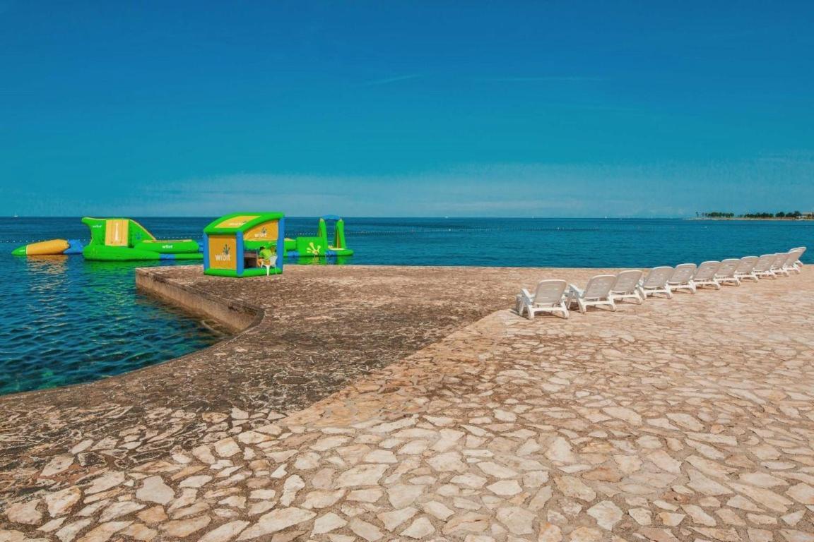 Panorama Mobile Homes In Camping Park Umag Bagian luar foto